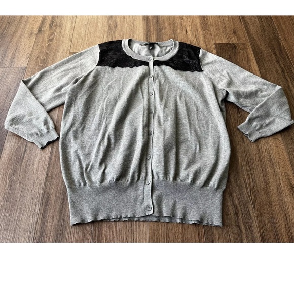 Lane Bryant Gray Button Cardigan Sweater Size 22/24, Black Lace Accent - Picture 2 of 8